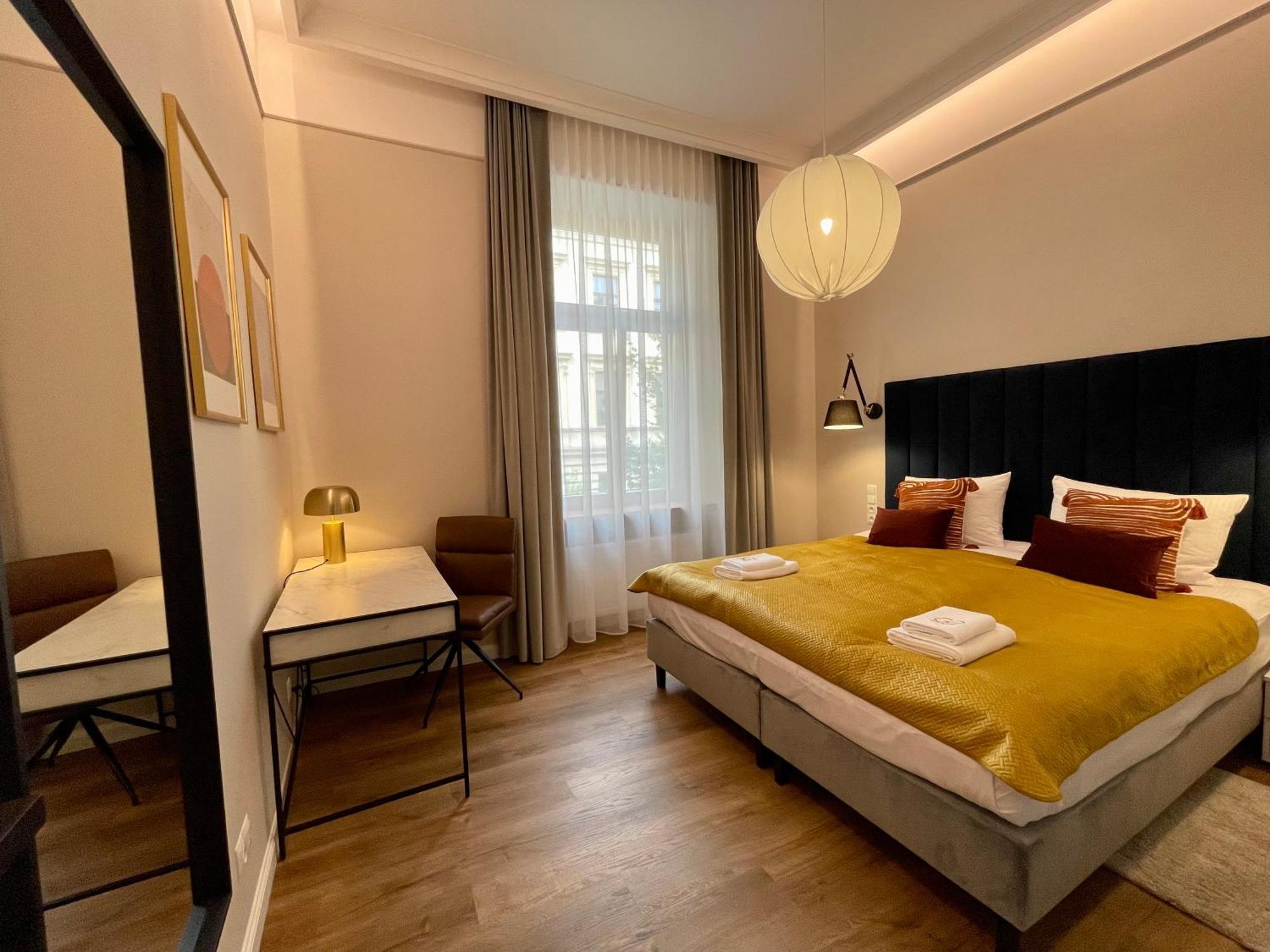 Golden Queen Apartments City Center Cracovia Esterno foto