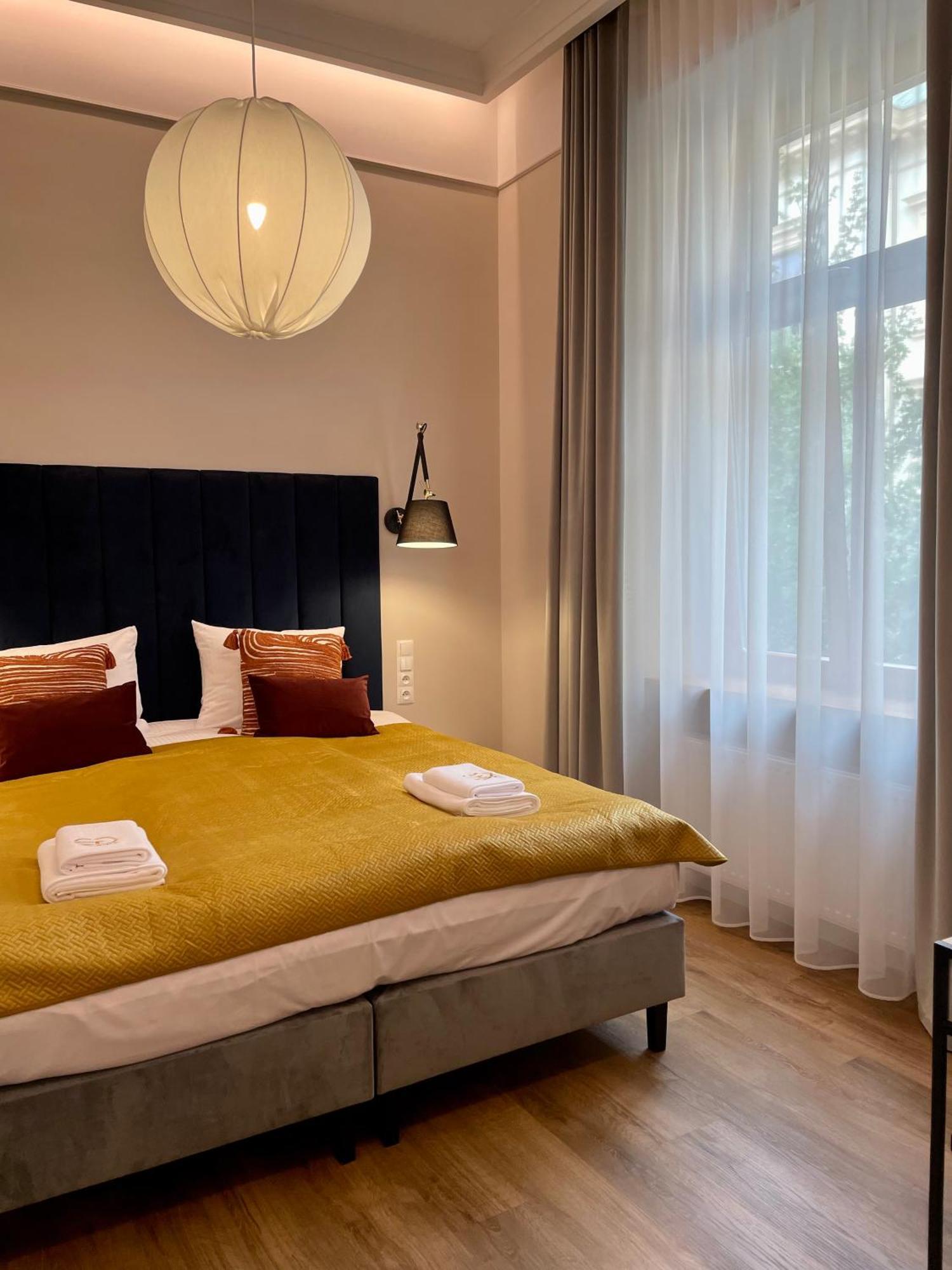 Golden Queen Apartments City Center Cracovia Esterno foto